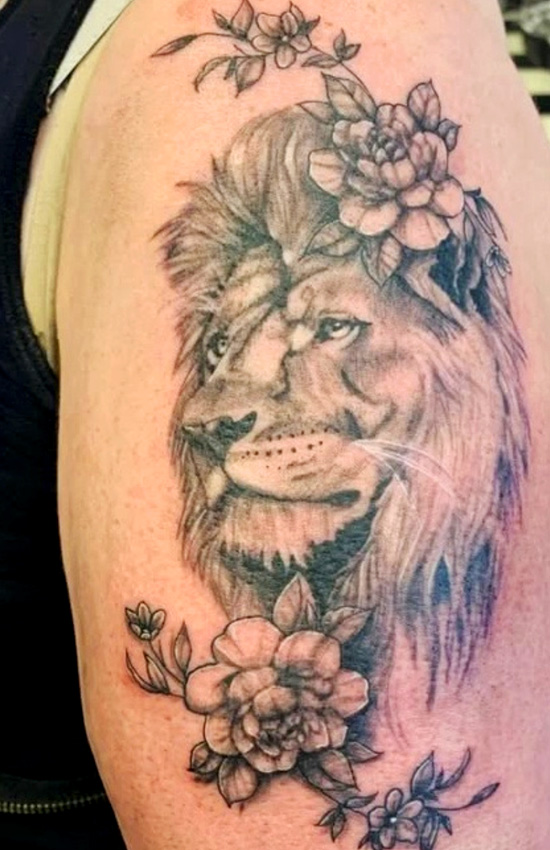 Lion & Florals